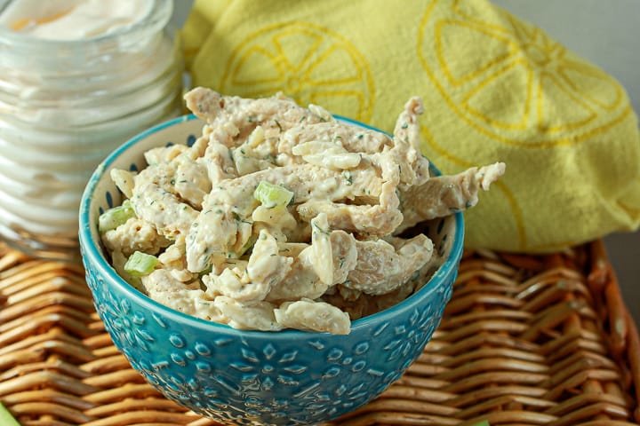 vegan chicken salad with soy curls