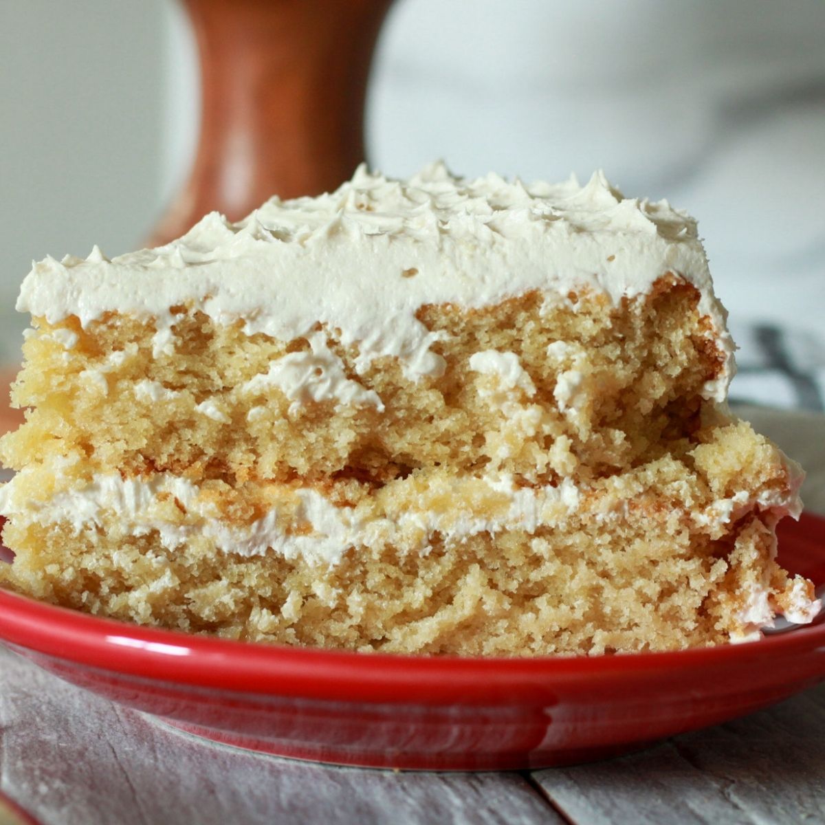 vegan classic white cake