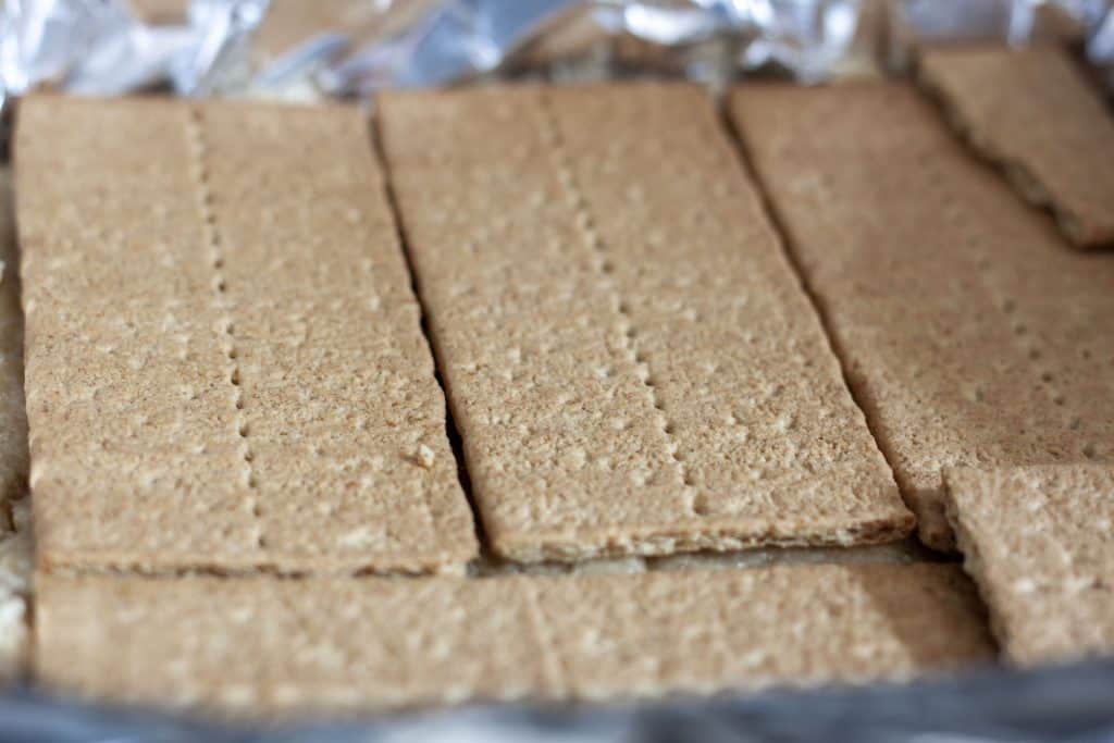 graham crackers on berry bar crust