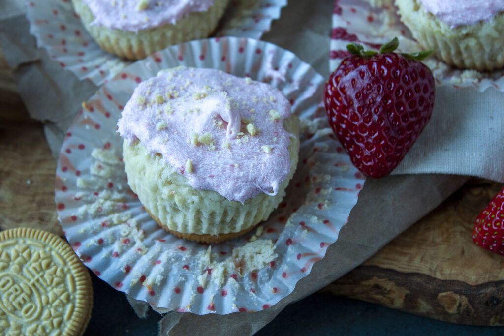vegan strawberry cupcake