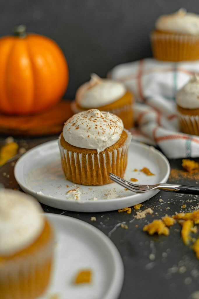 vegan pumpkin cupcakes